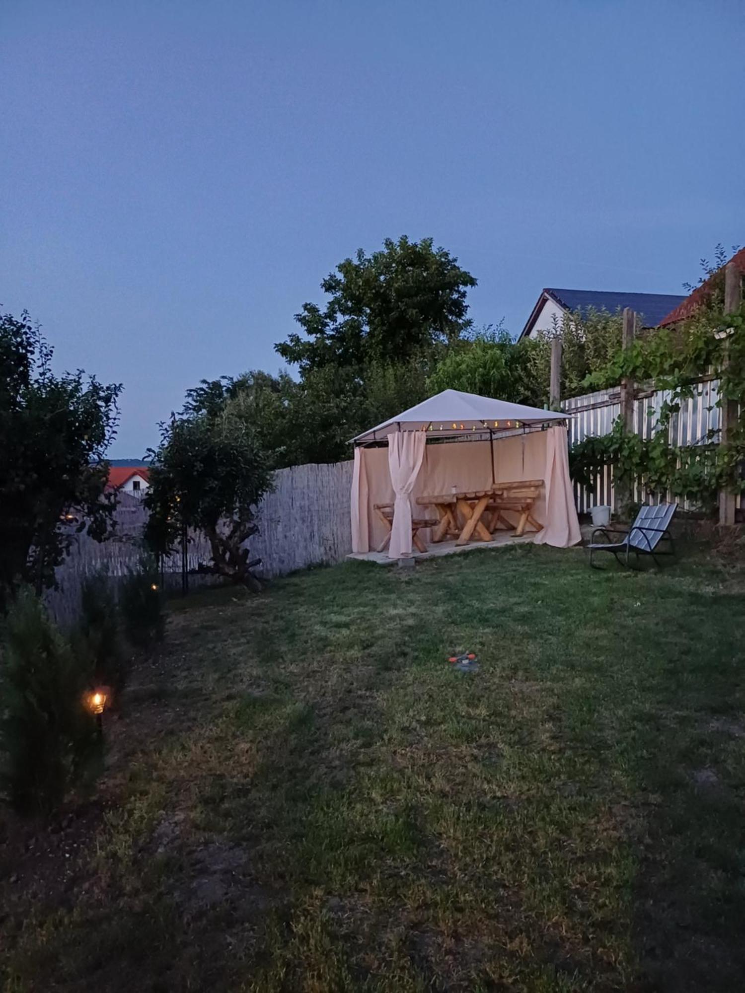 Cazare La Luiza B Sura Mare Екстериор снимка